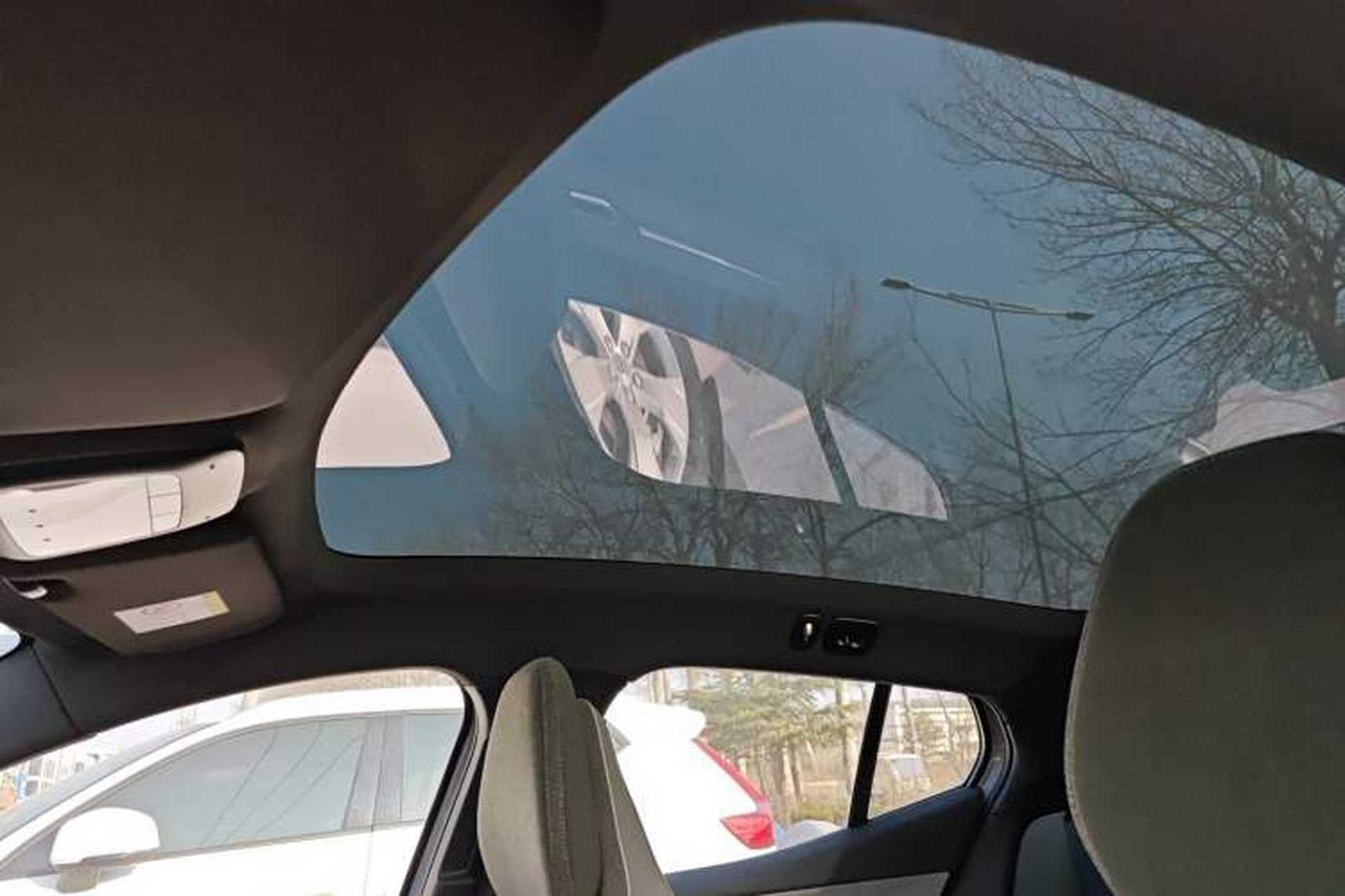 Used Volvo EX30 2025 Rear-Drive Long-Range Version Ultra Headliner