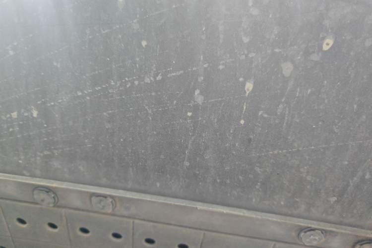 Used Volvo EX30 2025 Rear-Drive Long-Range Version Ultra Chassis Front