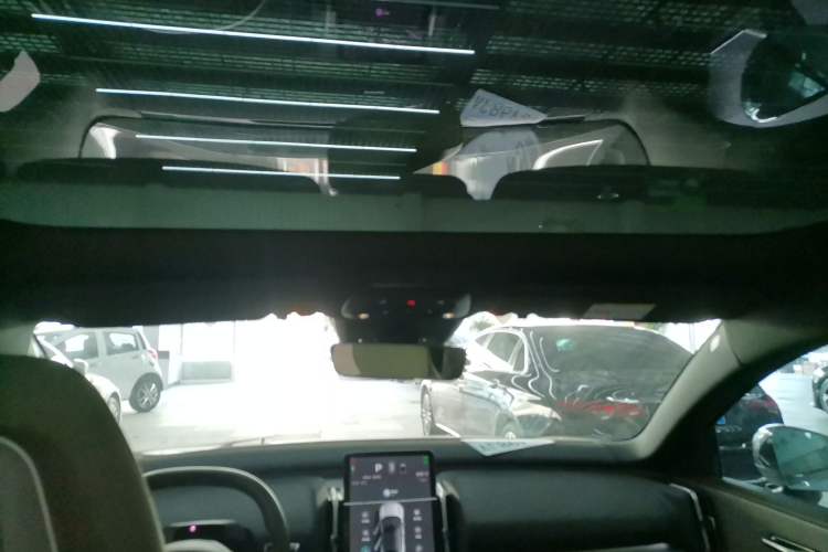 Used Volvo EX30 2025 Rear-Drive Long-Range Version Ultra Headliner