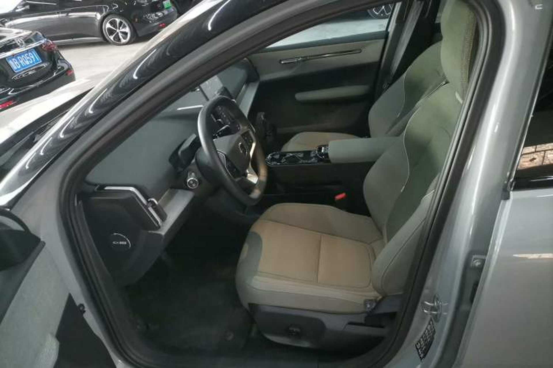 Used Volvo EX30 2025 Rear-Drive Long-Range Version Ultra Left Front Seat