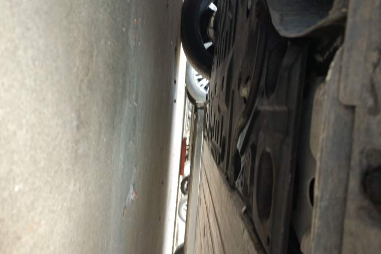 Used Volvo EX30 2025 Rear-Drive Long-Range Plus Model Chassis Front Left