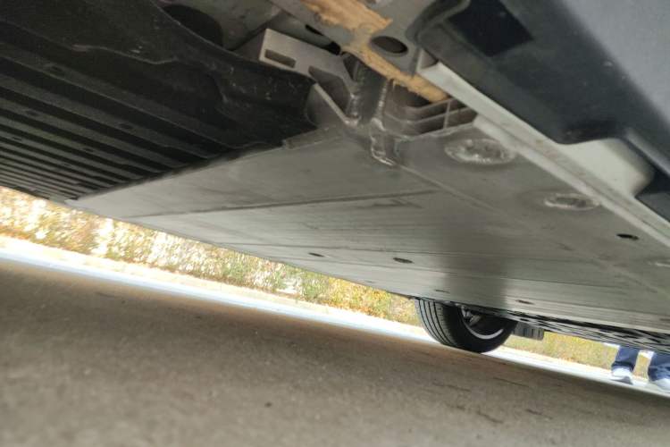 Used Volvo EX30 2025 Rear-Drive Long-Range Plus Model Chassis Rear Right