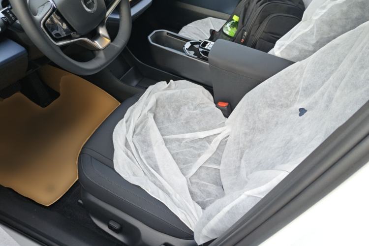 Used Volvo EX30 2025 Rear-Drive Long-Range Version Ultra Left Front Seat