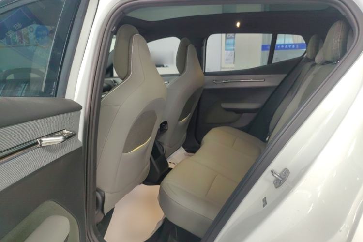 Used Volvo EX30 2025 Rear-Drive Long-Range Plus Model Left Rear Seat