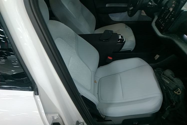 Used Volvo EX30 2025 Rear-Drive Long-Range Version Ultra Right Front Seat