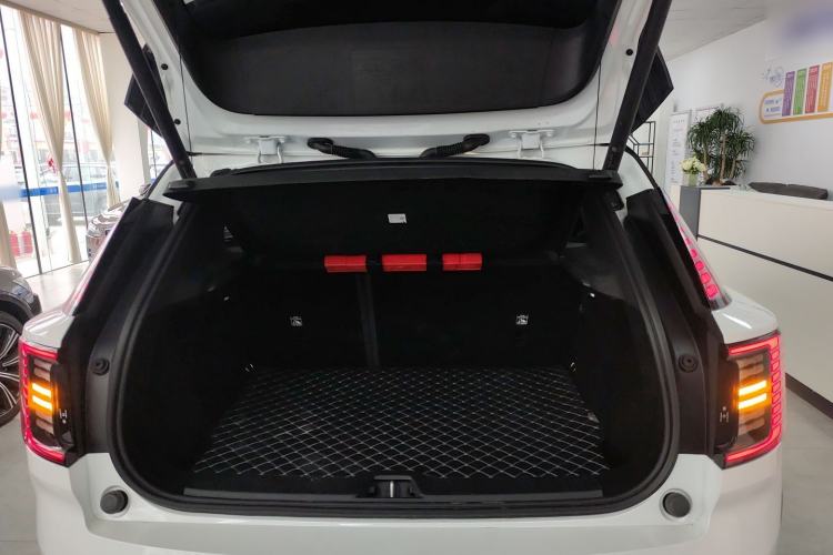 Used Volvo EX30 2025 Rear-Drive Long-Range Plus Model Trunk