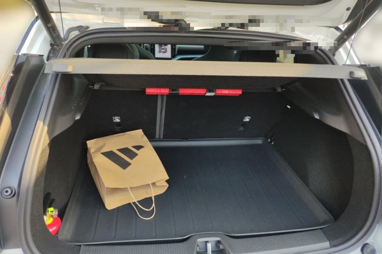 Used Volvo EX30 2025 Rear-Drive Long-Range Plus Model Trunk