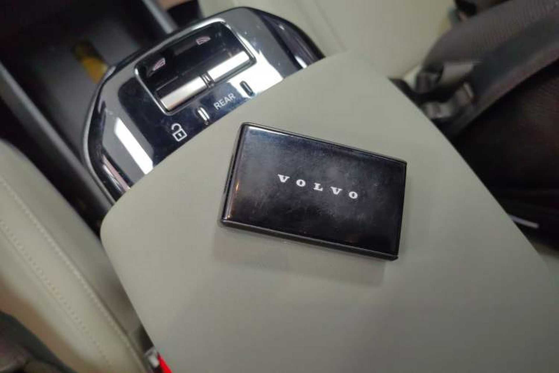 Used Volvo EX30 2025 Rear-Drive Long-Range Plus Model Vehicle Key
