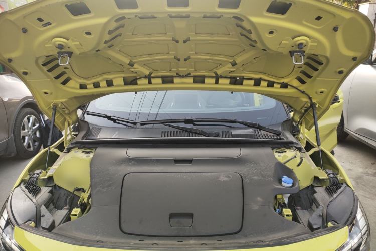 Used Volvo EX30 2025 Rear-Drive Long-Range Version Ultra Engine Bay