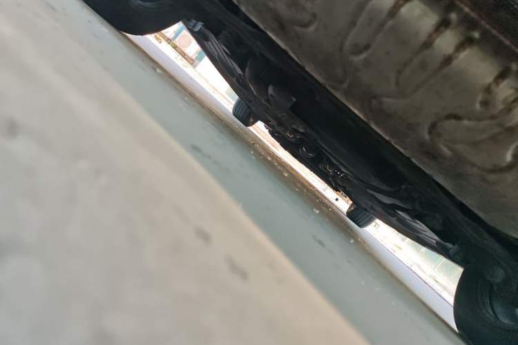 Used Volvo S40 2006 2.4i Chassis Rear