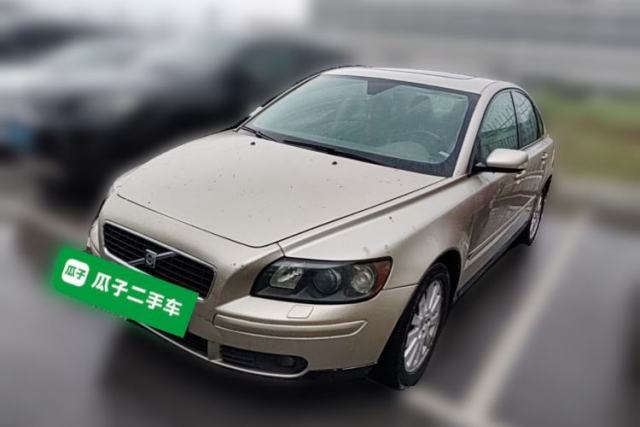 Used Volvo S40 2006 2.4i
