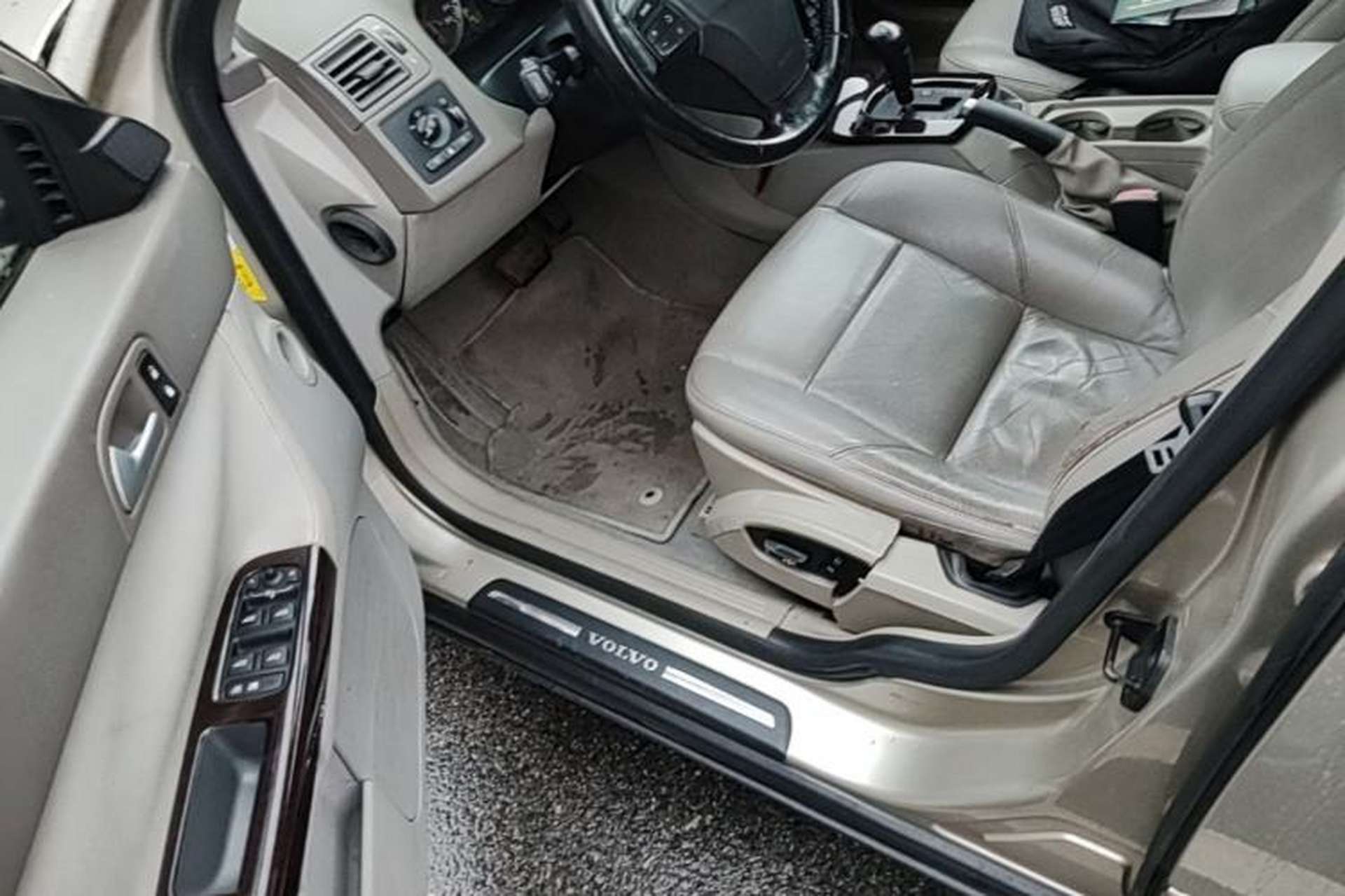 Used Volvo S40 2006 2.4i Driver Seat