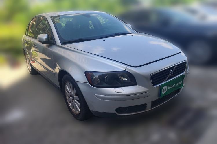 Used Volvo S40 2007 2.4i ZhiShang Edition Front Right 45 Deg
