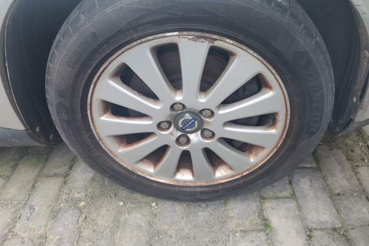 Used Volvo S40 2007 2.4i ZhiShang Edition Right Front Wheel Hub