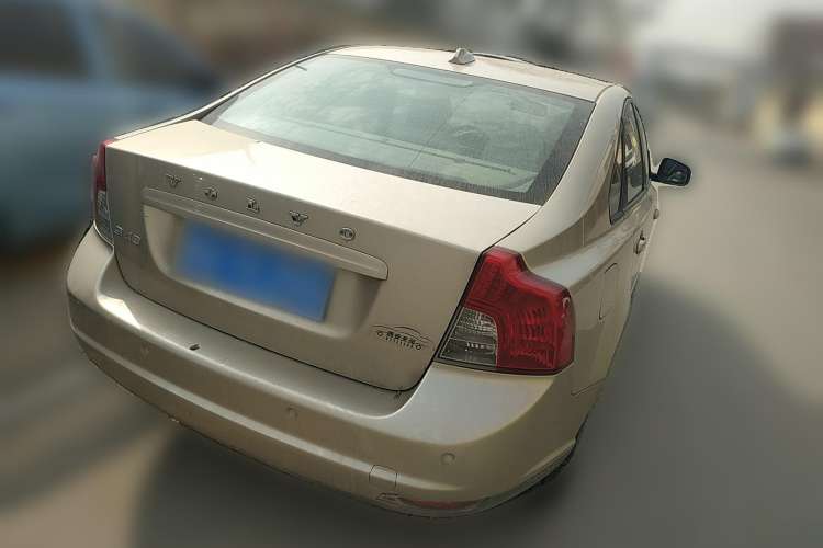 Used Volvo S40 2009 2.0L Automatic Zhiya Edition Rear Right 45 Deg