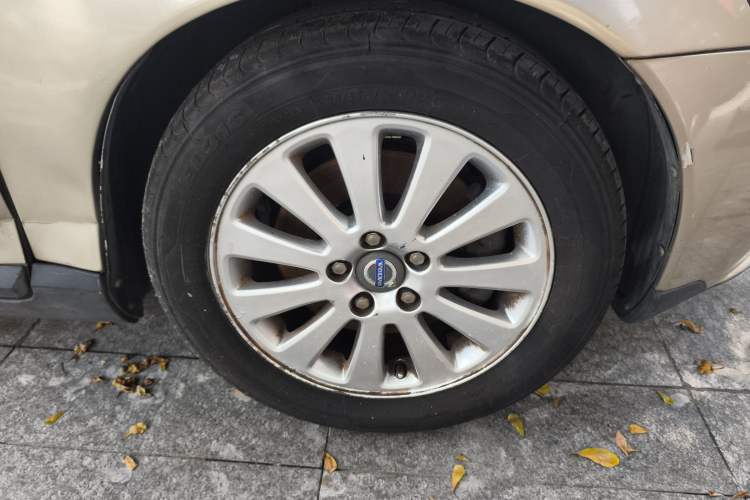 Used Volvo S40 2009 2.0L Automatic Zhiya Edition Right Front Wheel Hub
