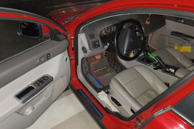 Used Volvo S40 2009 2.0L Automatic ZhiShang Edition Driver Seat