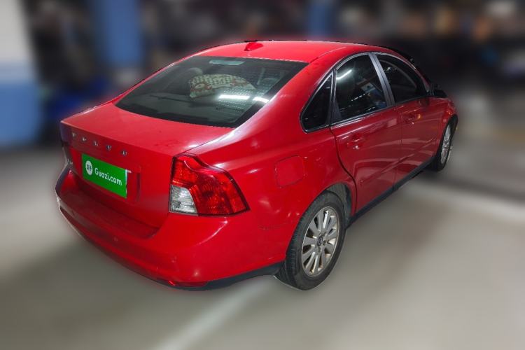 Used Volvo S40 2009 2.0L Automatic ZhiShang Edition Rear Right 45 Deg
