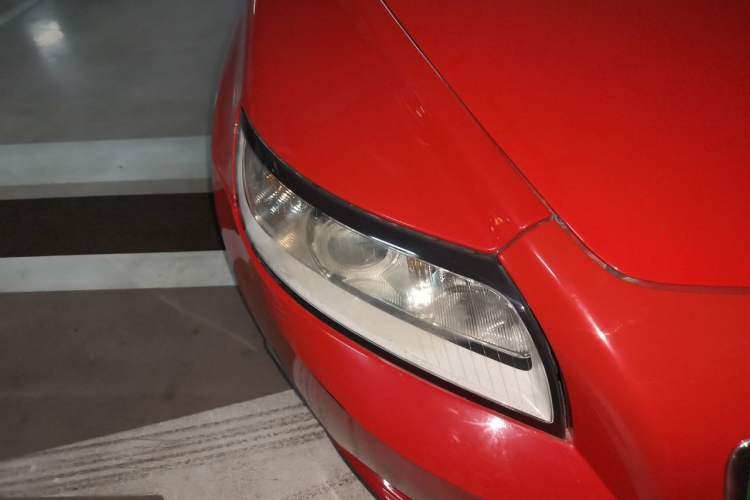 Used Volvo S40 2009 2.0L Automatic ZhiShang Edition Right Front Headlight
