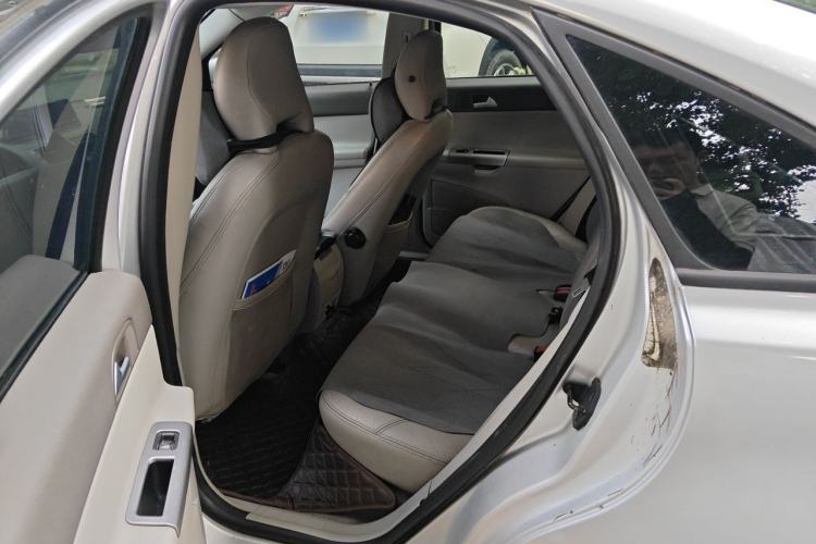 Used Volvo S40 2009 2.0L Automatic Zhiya Edition Left Rear Seat
