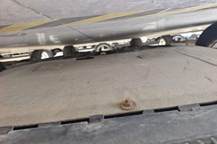 Used Volvo S40  Chassis Front