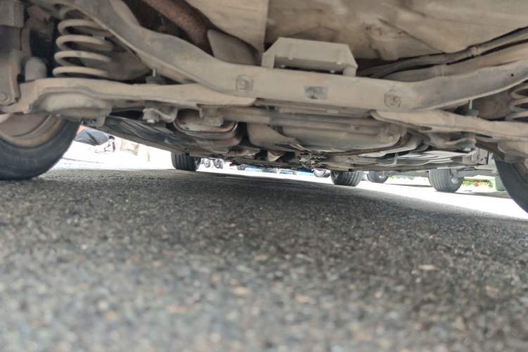 Used Volvo S40 2010 2.0L Automatic ZhiShang Edition Chassis Rear