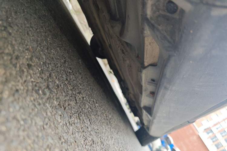 Used Volvo S40 2010 2.0L Automatic ZhiShang Edition Chassis Rear Right