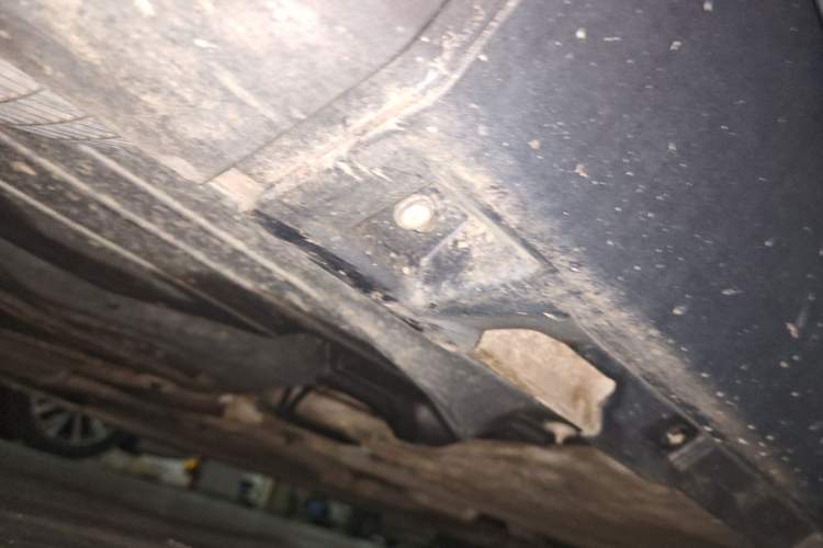 Used Volvo S40 2010 2.0L Automatic ZhiShang Edition Chassis Rear Right