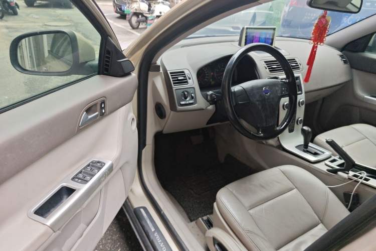 Used Volvo S40 2010 2.0L Automatic ZhiShang Edition Driver Seat