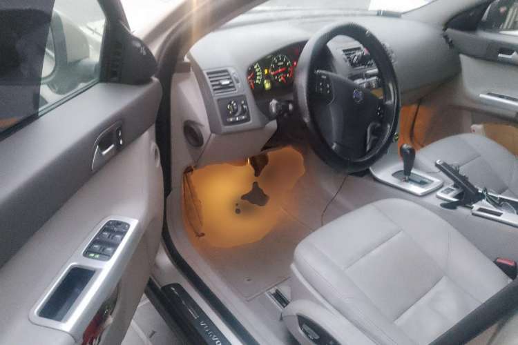 Used Volvo S40 2010 2.0L Automatic Zhiya Edition Driver Seat