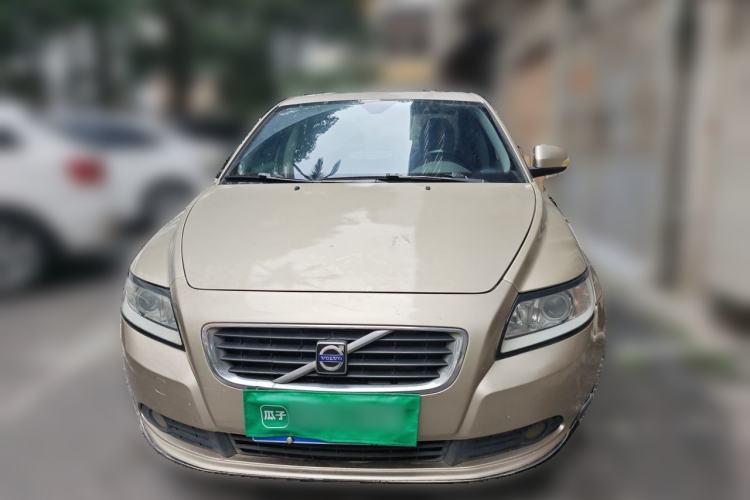 Used Volvo S40 2010 2.0L Automatic ZhiShang Edition Front