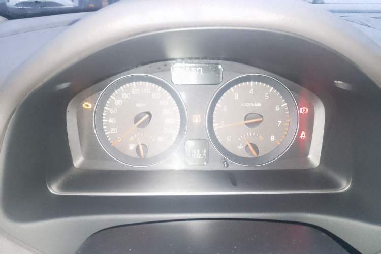 Used Volvo S40 2010 2.0L Automatic Zhiya Edition Instrument Cluster