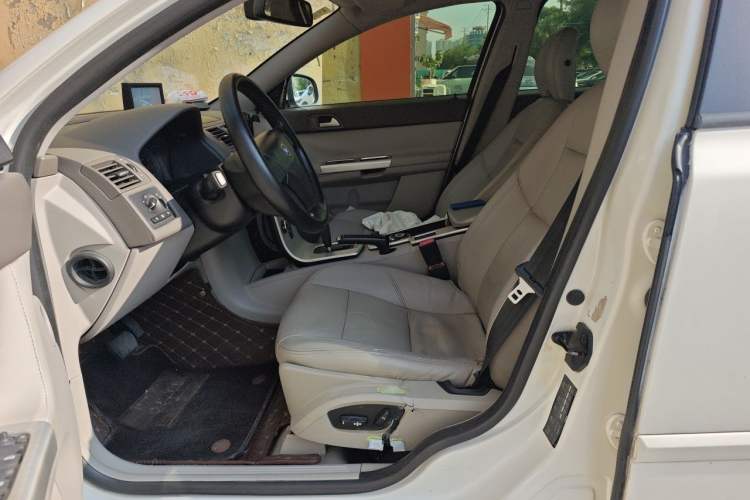 Used Volvo S40 2010 2.0L Automatic ZhiShang Edition Left Front Seat
