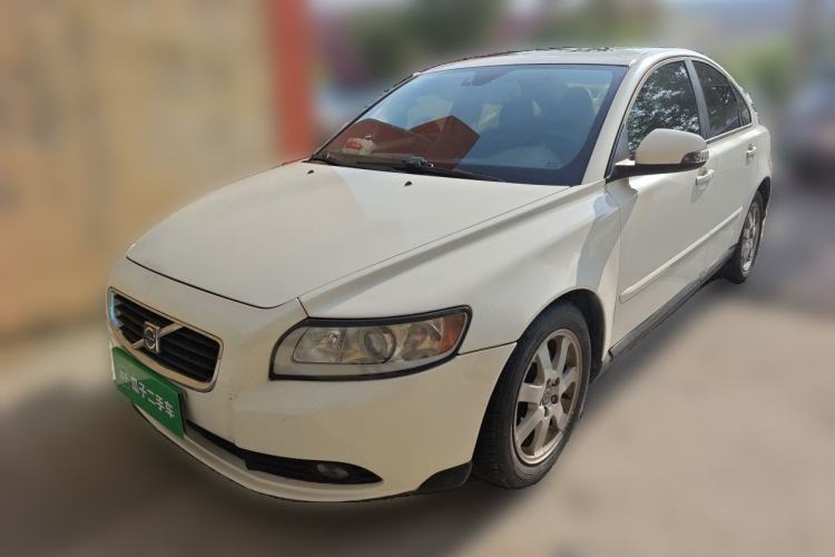 Ojetý Volvo S40 2010 2.0L Automatic ZhiShang Edition Guazi used car, China used car export, Used car for sale, Used  cars, Cheapest cars for sale