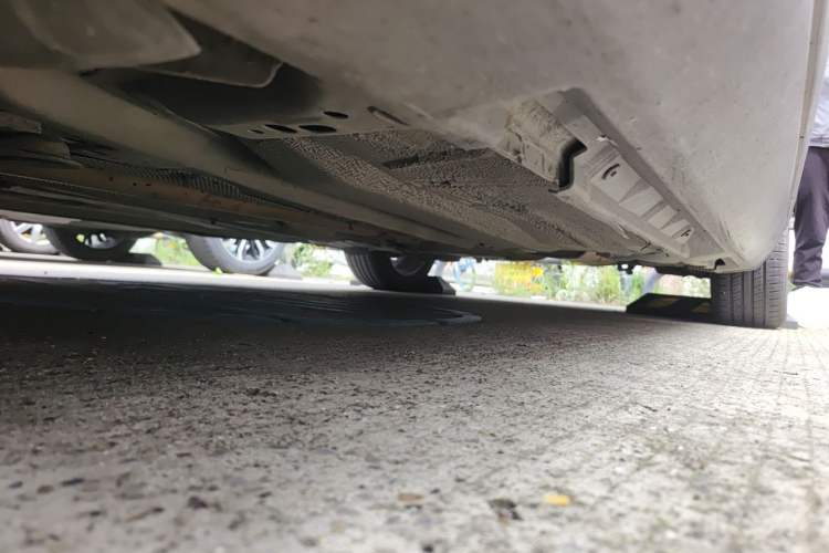 Used Volvo S40 2011 2.0L Automatic Zhiya Edition Chassis Front Left
