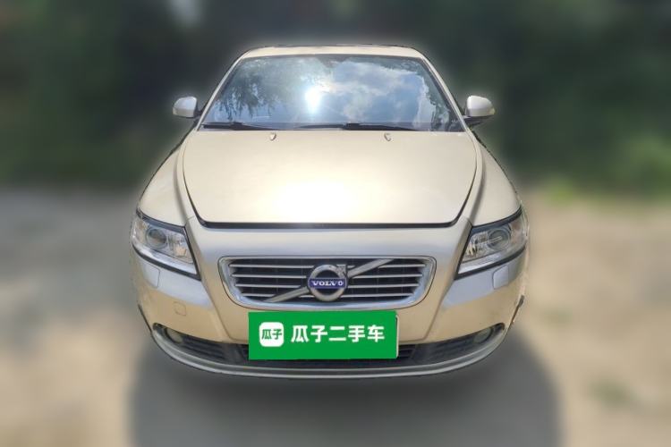 Used Volvo S40 2011 2.0L Automatic Zhiya Edition Front