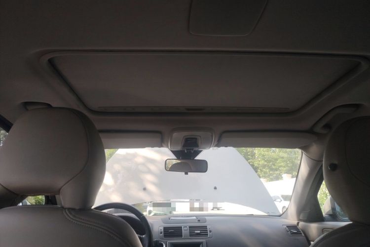 Used Volvo S40 2011 2.0L Automatic ZhiShang Edition Headliner