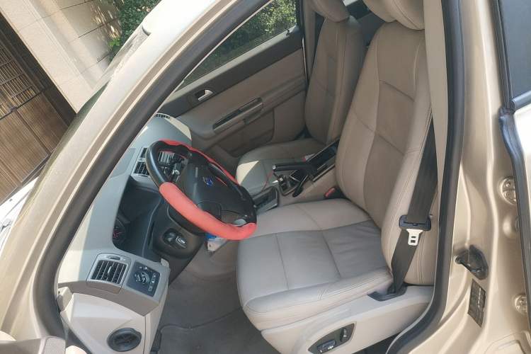 Used Volvo S40 2011 2.0L Automatic ZhiShang Edition Left Front Seat