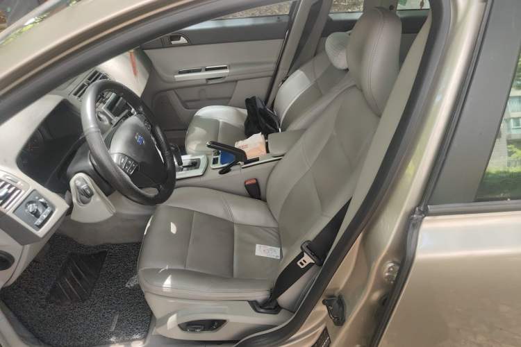 Used Volvo S40 2011 2.0L Automatic Zhiya Edition Left Front Seat