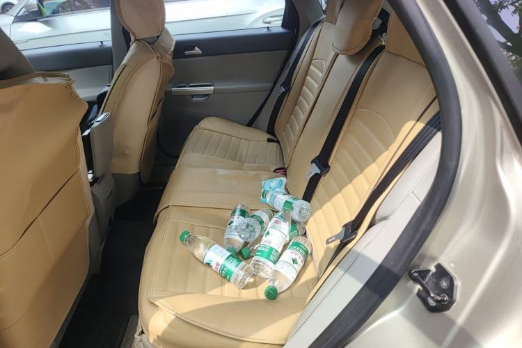 Used Volvo S40 2011 2.0L Automatic Zhiya Edition Left Rear Seat