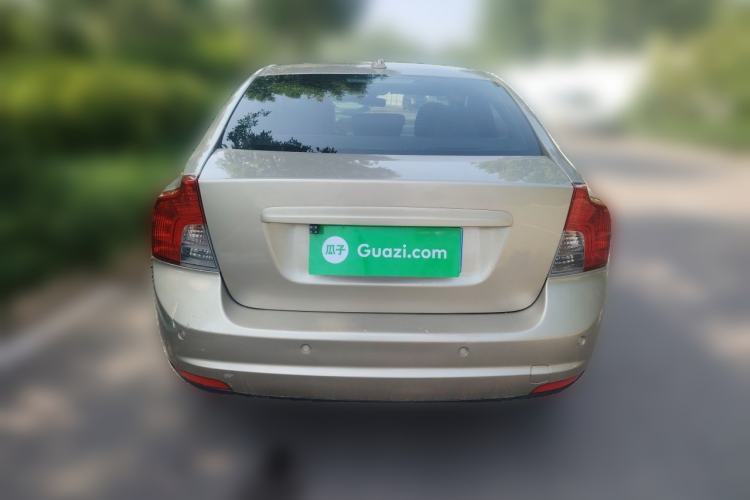 Used Volvo S40 2011 2.0L Automatic ZhiShang Edition Rear
