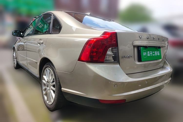 Used Volvo S40 2011 2.0L Automatic Zhiya Edition Rear Left 45 Deg