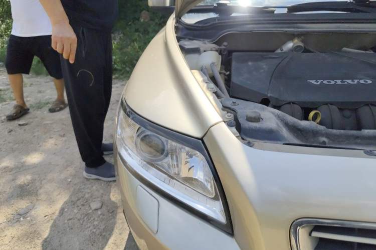 Used Volvo S40 2011 2.0L Automatic Zhiya Edition Right Front Headlight