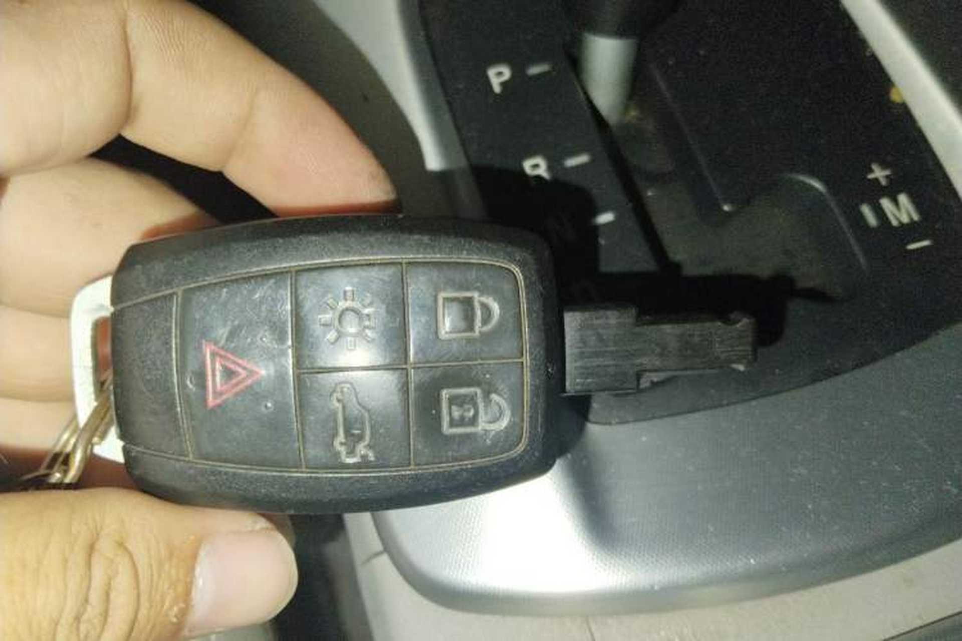 Used Volvo S40 2011 2.0L Automatic Zhiya Edition Vehicle Key