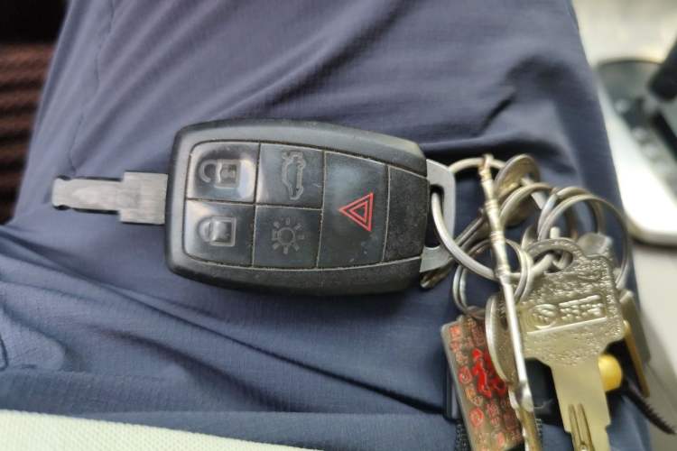 Used Volvo S40 2011 2.0L Automatic Zhiya Edition Vehicle Key