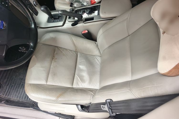 Used Volvo S40 2011 2.0L Automatic ZhiShang Edition Left Front Seat