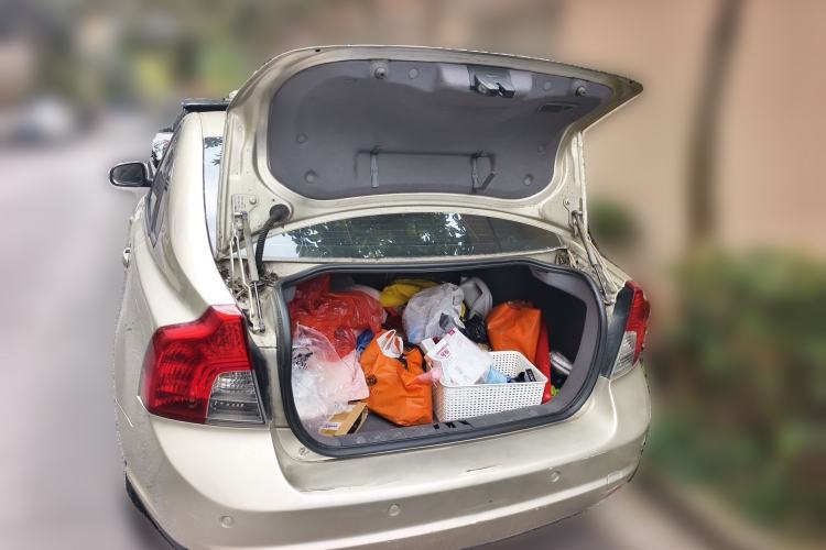 Used Volvo S40 2011 2.0L Automatic ZhiShang Edition Trunk