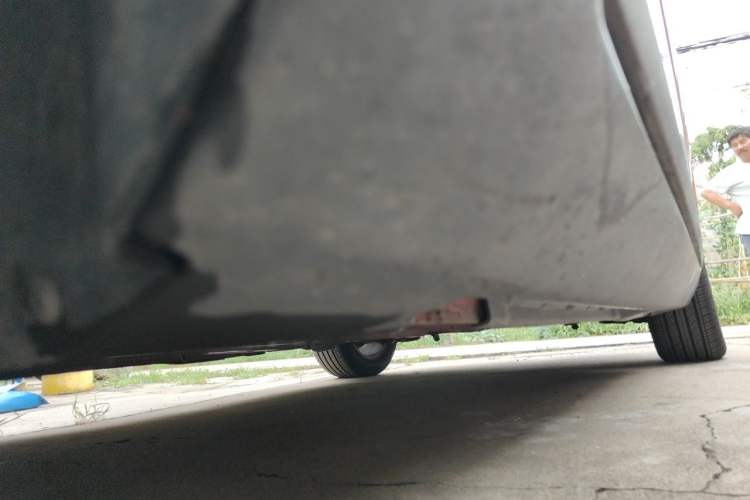 Used Volvo S40 2011 2.0L Automatic ZhiShang Edition Chassis Front Left