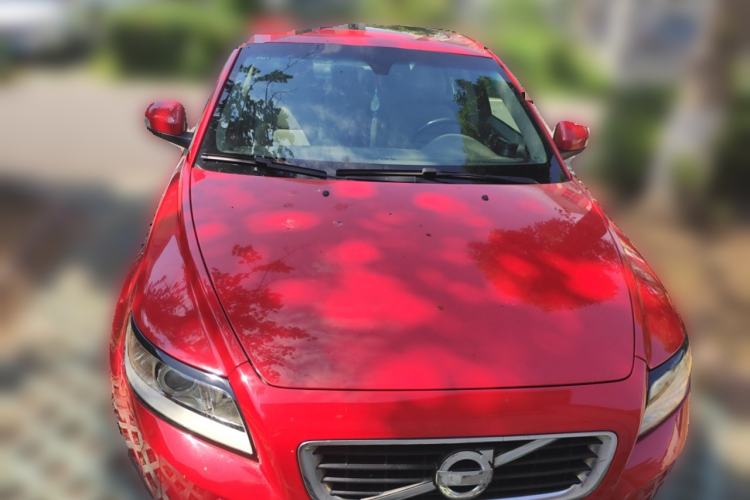 Used Volvo S40 2011 2.0L Automatic ZhiShang Edition Exterior 1