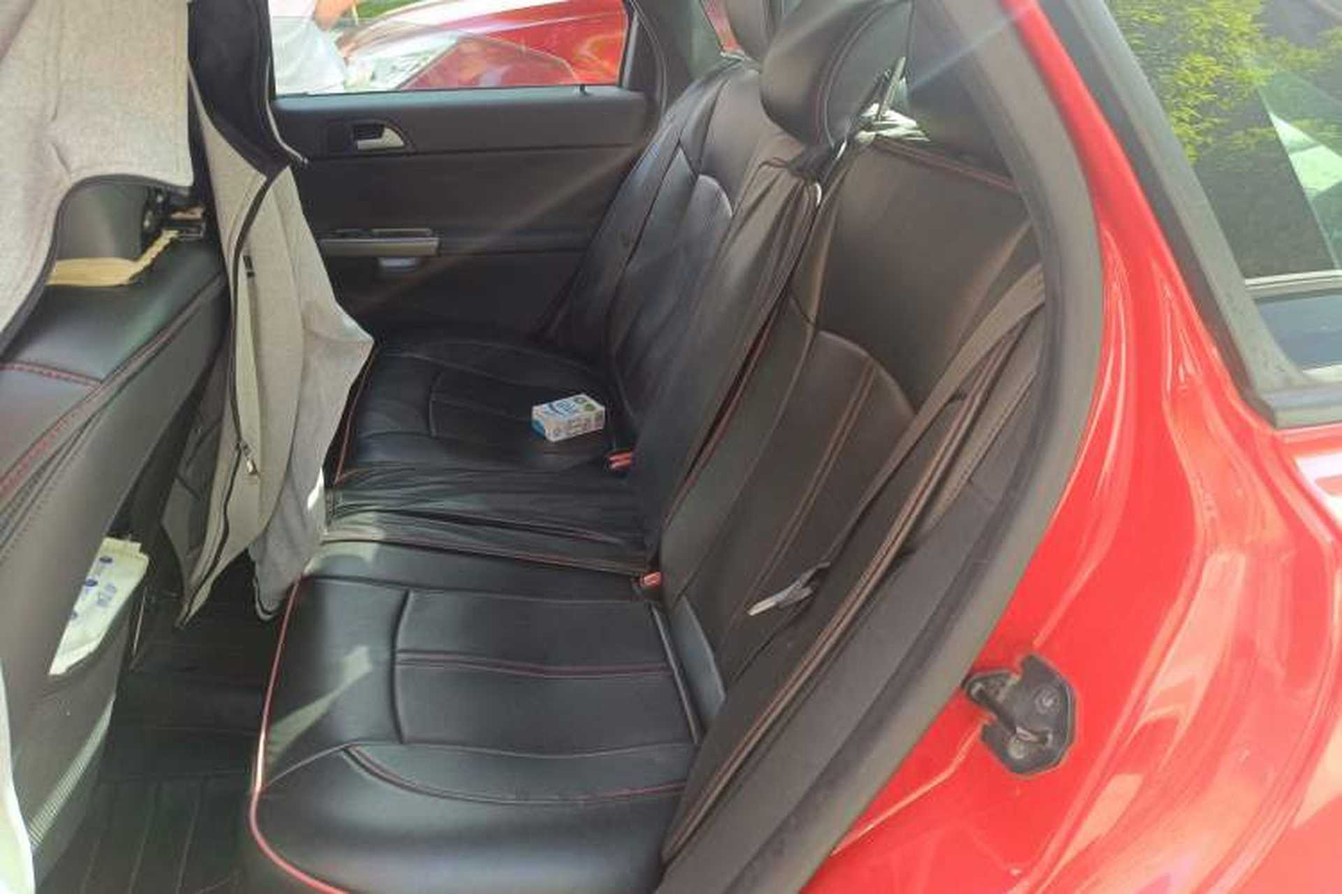 Used Volvo S40 2011 2.0L Automatic ZhiShang Edition Left Rear Seat